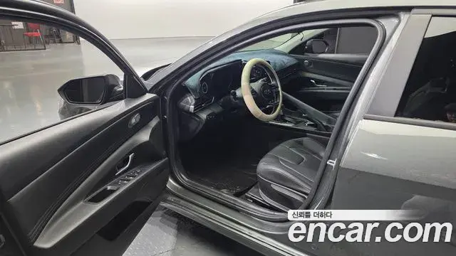 Hyundai The New Avante Hybrid 2022 — Şəkil 16/20