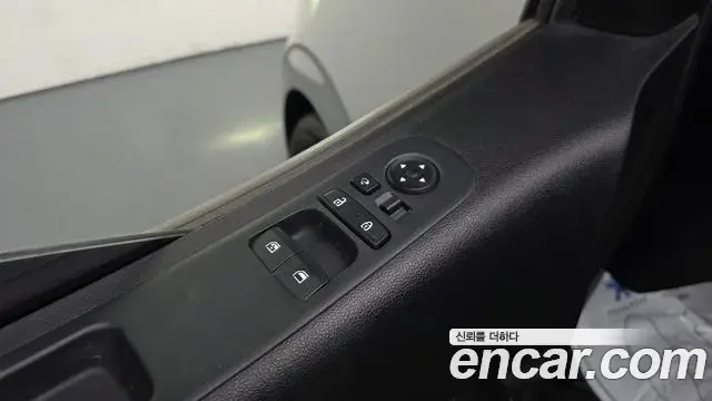 Hyundai Staria 2022 — Photo 16/31