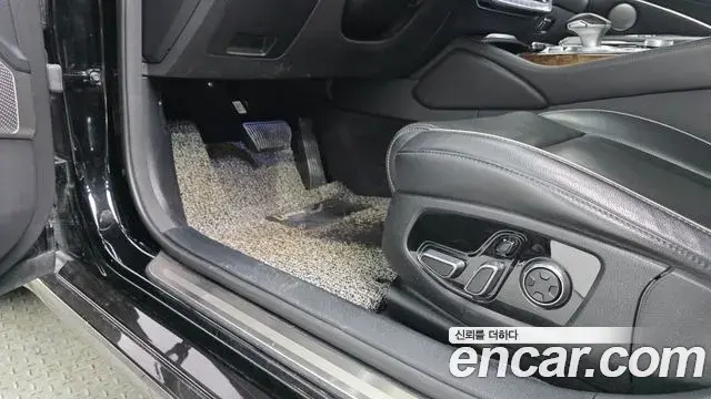 Kia The K9 2020 — ფოტო 25/30