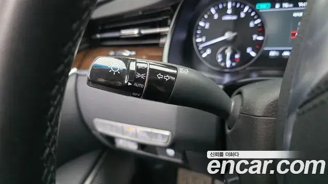 Kia The K9 2020 — ფოტო 12/30