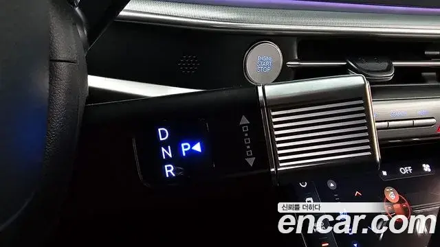 Hyundai Grandeur Hybrid 2024 — ფოტო 4/34