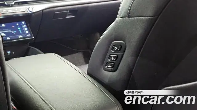 Hyundai Grandeur Hybrid 2024 — ფოტო 6/34