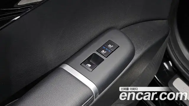 Hyundai Grandeur Hybrid 2024 — ფოტო 17/34