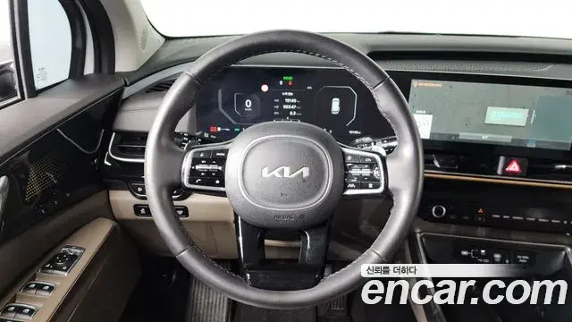 Kia Carnival 2024 — Фото 12/20