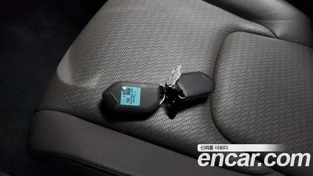 Kia Carnival 2024 — Photo 22/36
