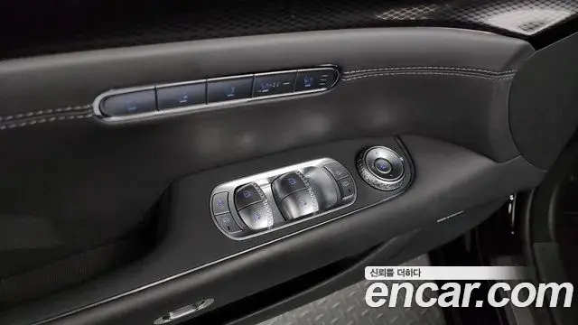 Genesis G90 2022 — Şəkil 16/33