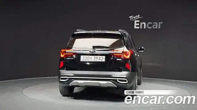 Kia Seltos 2019 — ფოტო 4/20