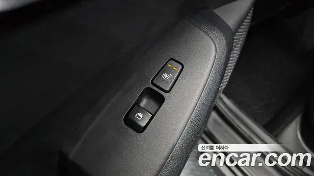 Kia Seltos 2019 — ფოტო 7/20