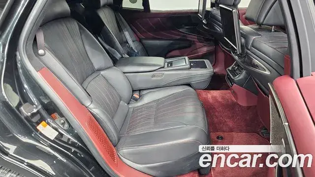 Lexus LS500h 2019 — ფოტო 35/35