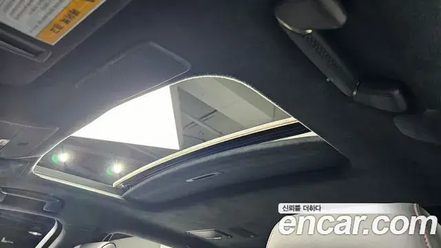 Lexus LS500h 2019 — ფოტო 7/35