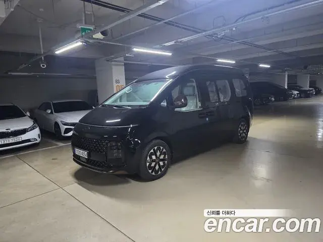 Hyundai Staria 2025 — Şəkil 4/14