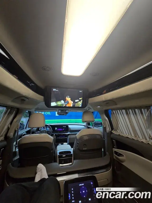 Hyundai Staria 2025 — Şəkil 14/14