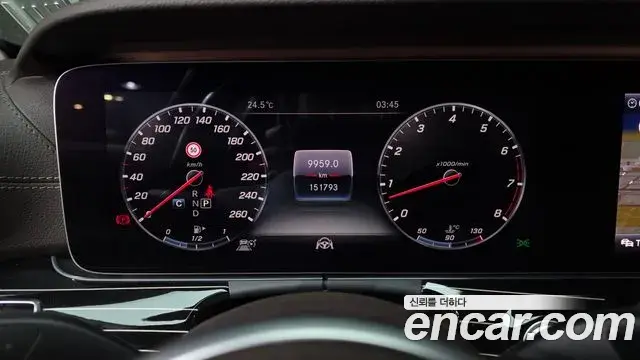 Mercedes-Benz E-Class 2019 — Şəkil 7/20