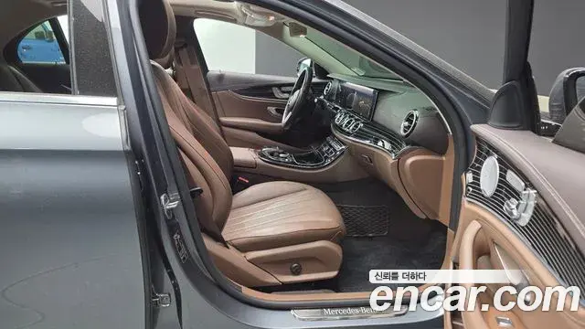 Mercedes-Benz E-Class 2019 — Şəkil 14/20
