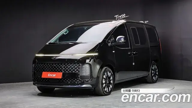 Hyundai Staria 2025 — Şəkil 24/34