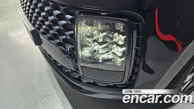 Hyundai Staria 2025 — Şəkil 4/34