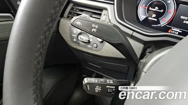 Audi A4 2023 — ფოტო 23/35