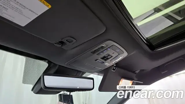 Toyota Sienna 2021 — Photo 21/30