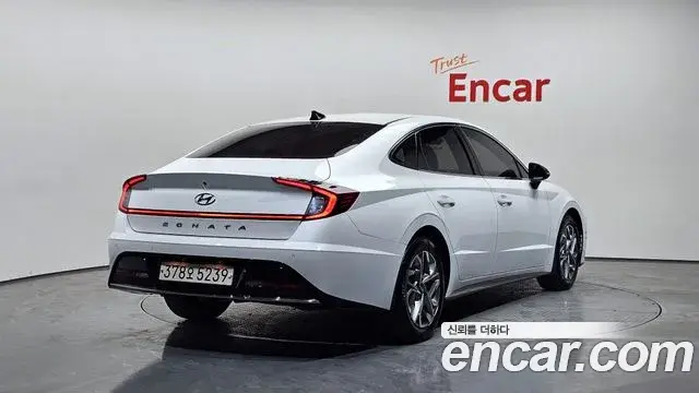 Hyundai Sonata 2022 — Фото 2/20