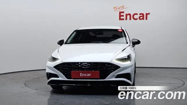 Hyundai Sonata 2022 — Фото 3/20