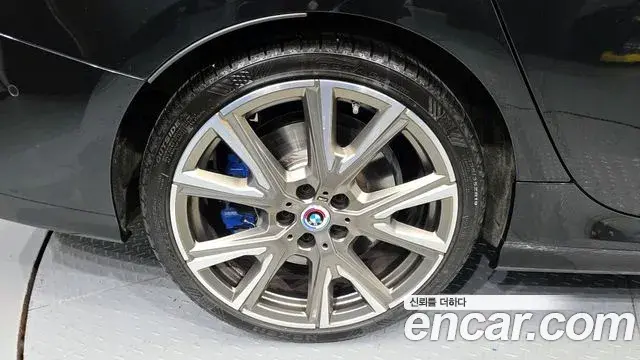 BMW 2 Series Gran Coupe 2023 — ფოტო 21/31