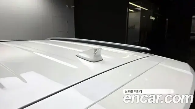 Kia Seltos 2023 — Şəkil 12/39