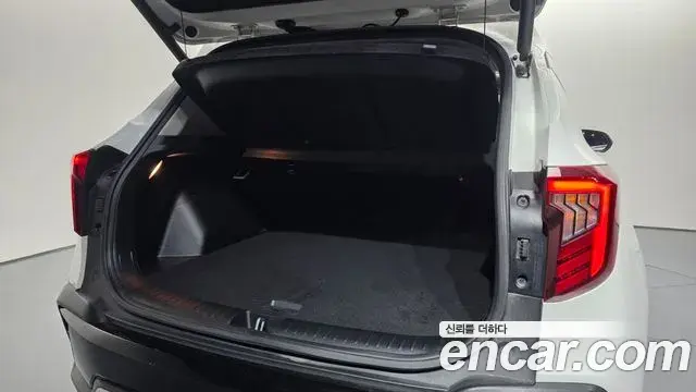 Kia Seltos 2023 — Şəkil 4/39