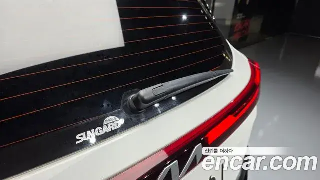 Kia Seltos 2023 — Şəkil 13/39
