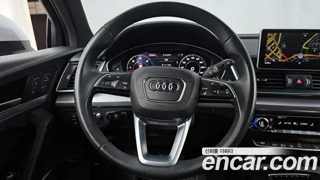 Audi Q5 2020 — Фото 12/20