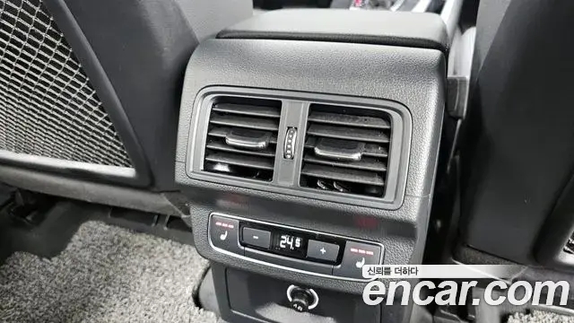 Audi Q5 2020 — Фото 18/20
