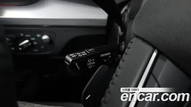 Audi Q5 2020 — Photo 32/34
