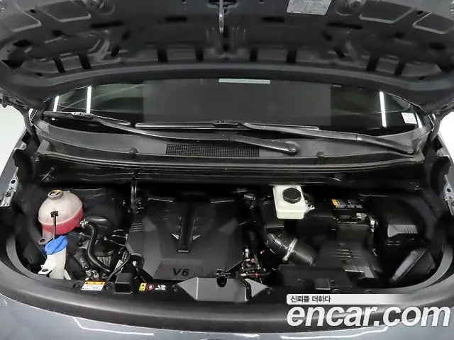 Hyundai Staria 2021 — ფოტო 5/20
