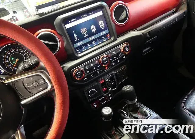 Jeep Wrangler 2023 — Şəkil 12/20