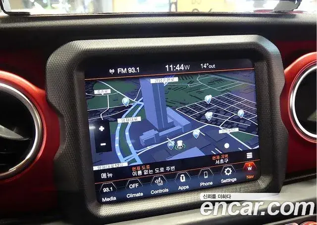 Jeep Wrangler 2023 — Şəkil 18/20