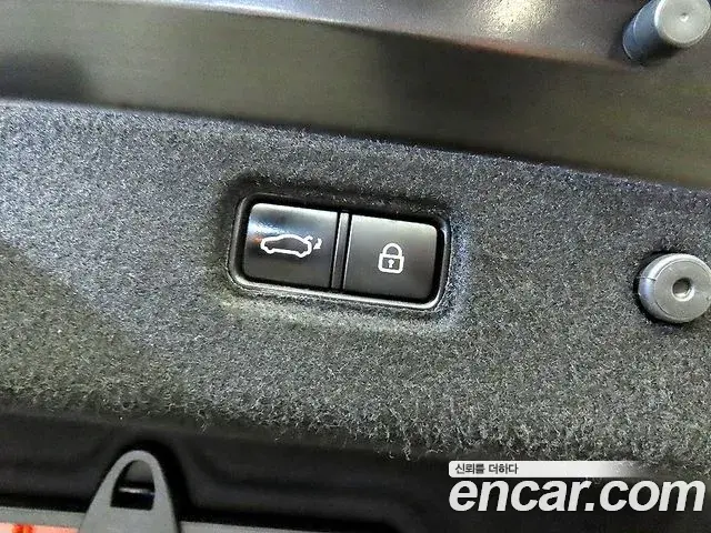 Genesis G70 2019 — Photo 6/20
