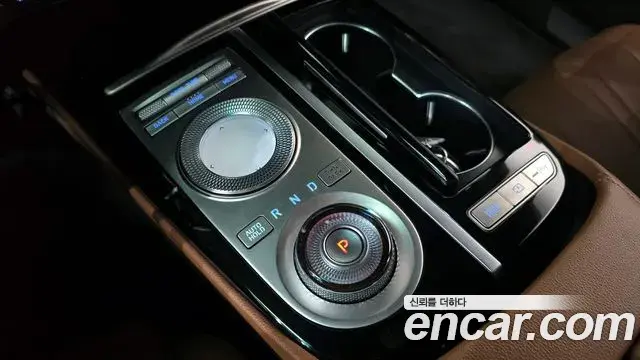 Genesis Electrified G80 2022 — Фото 9/20