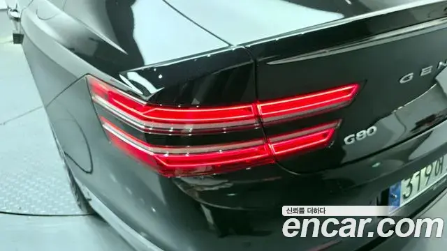 Genesis G80 2022 — Şəkil 19/36