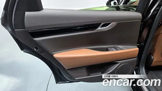 Genesis G80 2022 — Şəkil 1/36