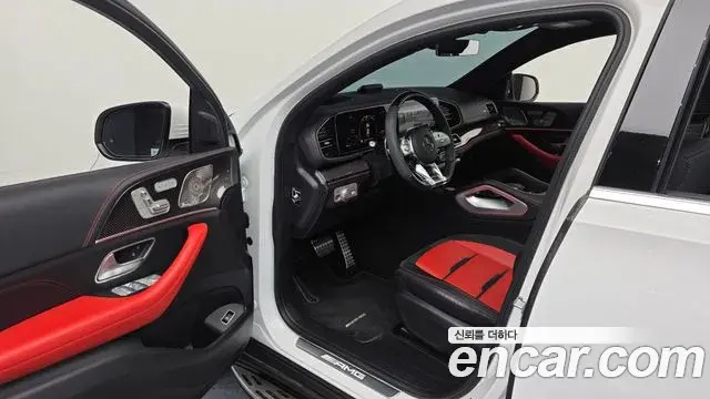 Mercedes-Benz GLE-Class 2023 — Photo 13/20