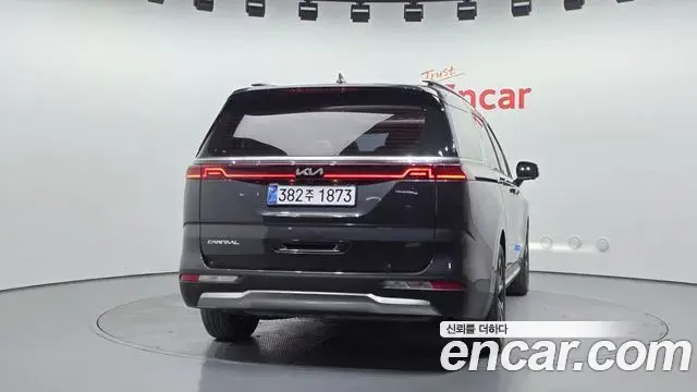 Kia Carnival 2022 — Фото 4/20