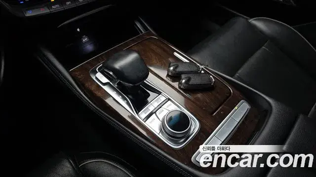 Kia The K9 2019 — Photo 9/20