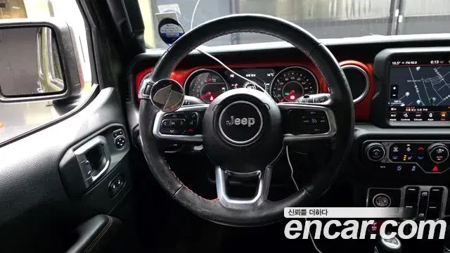 Jeep Wrangler 2020 — Photo 22/30