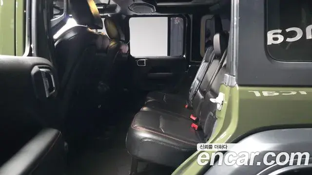 Jeep Wrangler 2020 — Photo 6/30