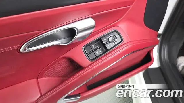 Porsche 718 Boxster 2020 — Photo 30/33