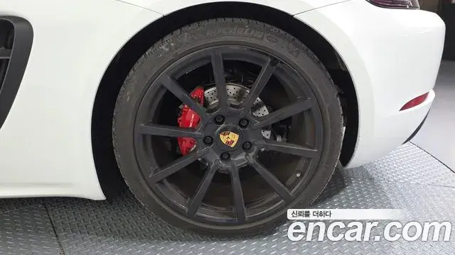 Porsche 718 Boxster 2020 — Photo 20/33