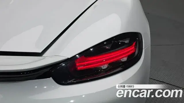 Porsche 718 Boxster 2020 — Photo 5/33