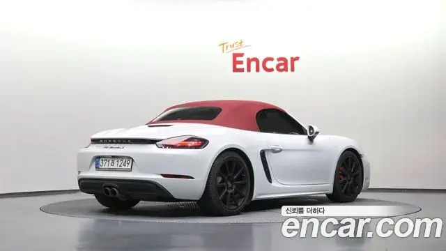 Porsche 718 Boxster 2020 — Photo 28/33