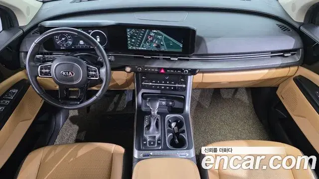 Kia Carnival 2021 — Şəkil 30/32