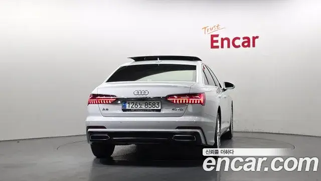 Audi A6 2020 — Photo 11/33
