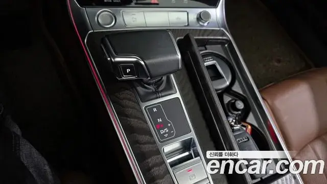 Audi A6 2020 — Photo 9/33